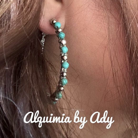 Alquimia Silver and Blue Earrings - Picture 3 of 3